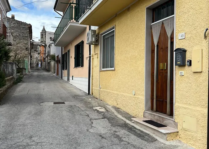 Holiday home Il Di Leo Tocco da Casauria